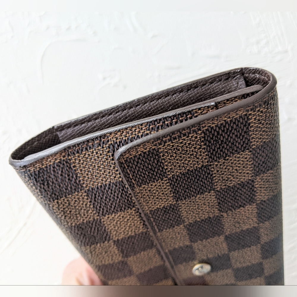 Louis Vuitton wallet - Picture 12 of 13